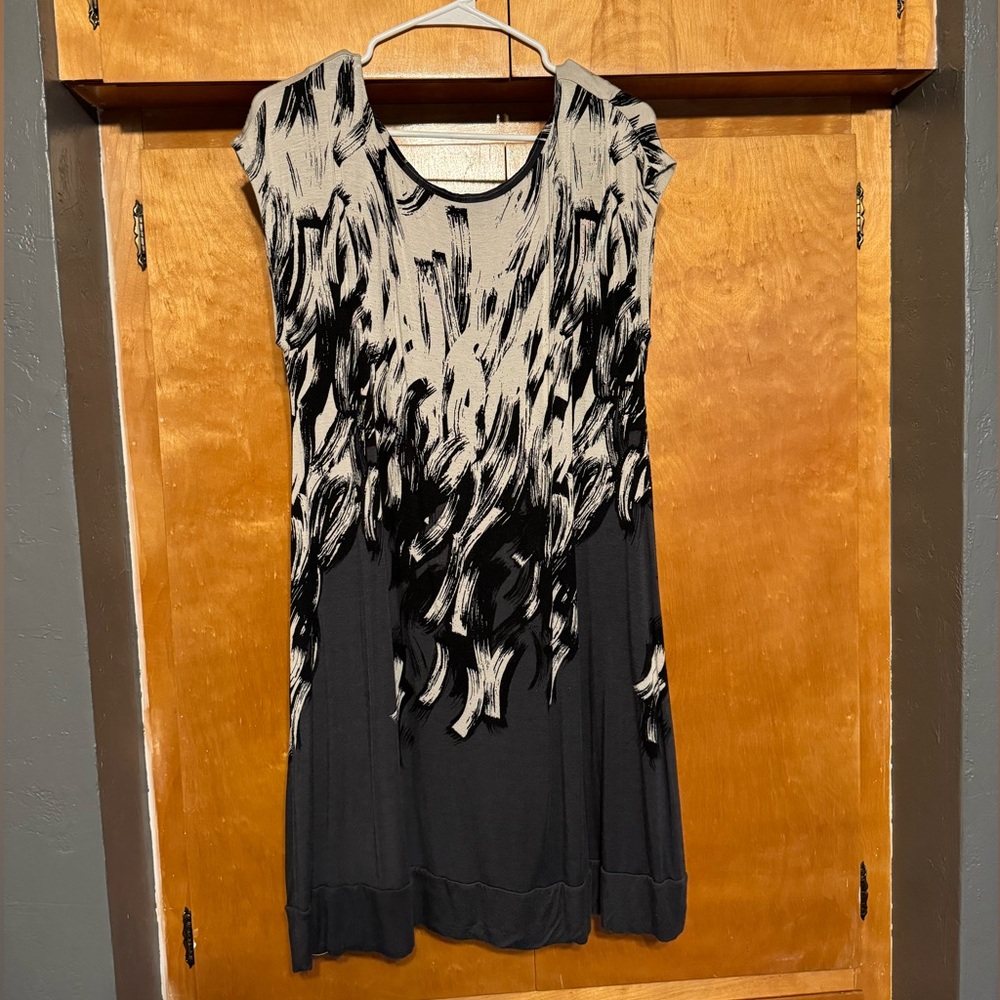 LC Lauren Conrad - Abstract Print Dress - XL